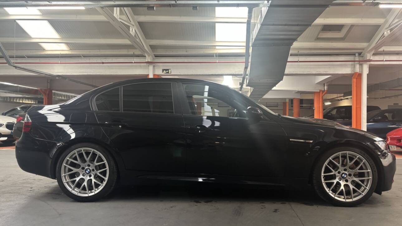 BMW M3 E90