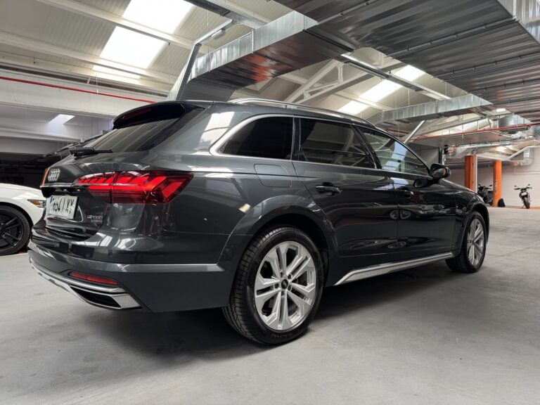 Audi A4 Allroad quattro 40 S, foto 07