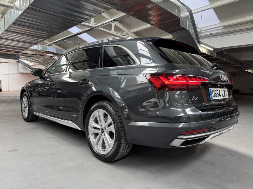 Audi A4 Allroad quattro 40 S, foto 10