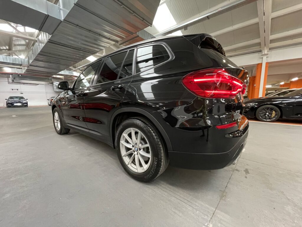 BMW X3 1.8d, foto 09