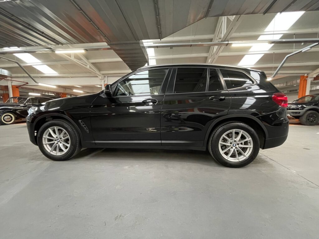 BMW X3 1.8d, foto 10
