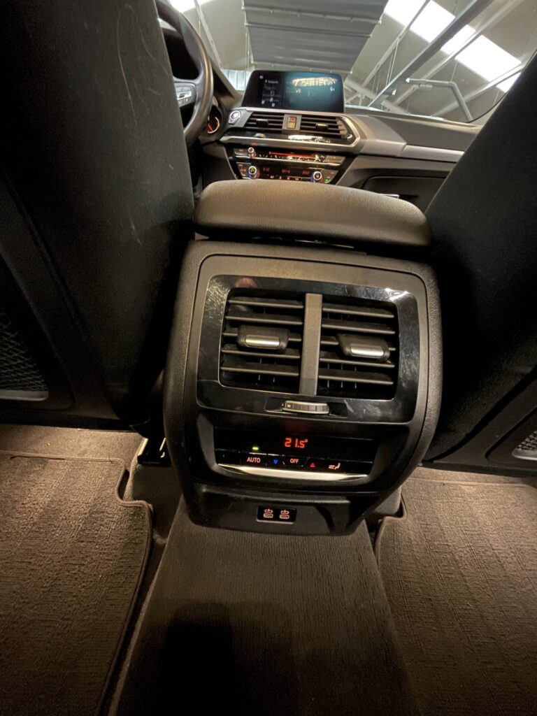 BMW X3 1.8d, foto 41