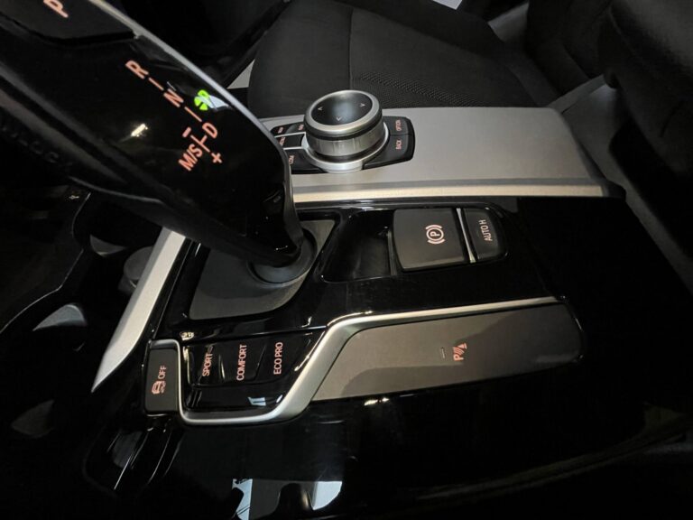 BMW X3 1.8d, foto 46