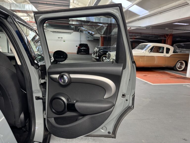 Mini Cooper S, photo 32