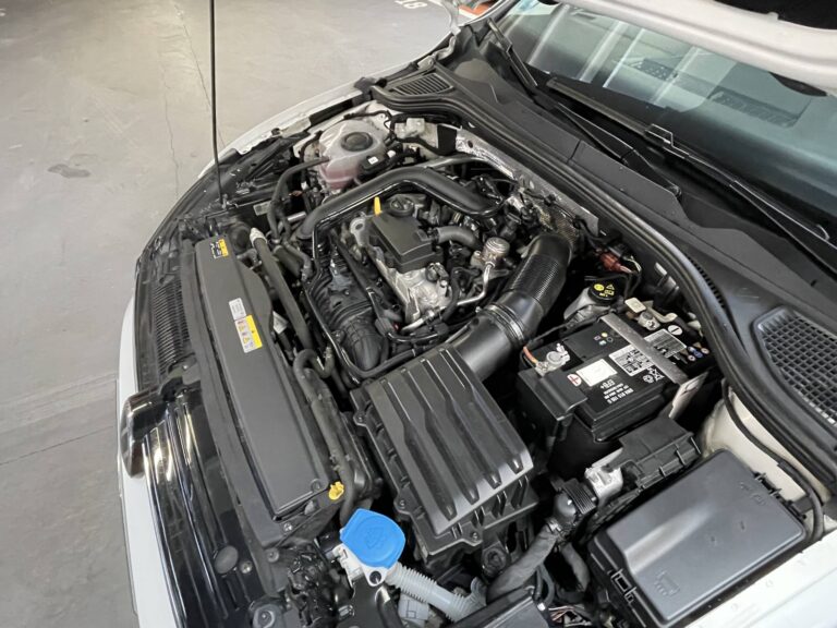 Volkswagen Golf 1.0 eTsi, foto 38
