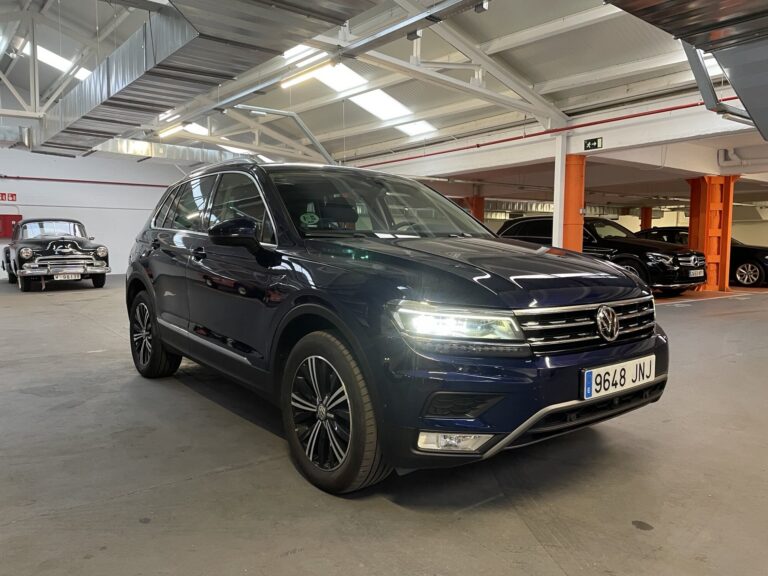 Volkswagen Tiguan 2.0 TDi 4motion Sport, photo 04
