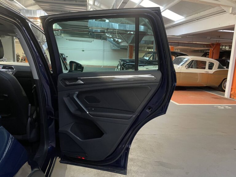 Volkswagen Tiguan 2.0 TDi 4motion Sport, photo 23